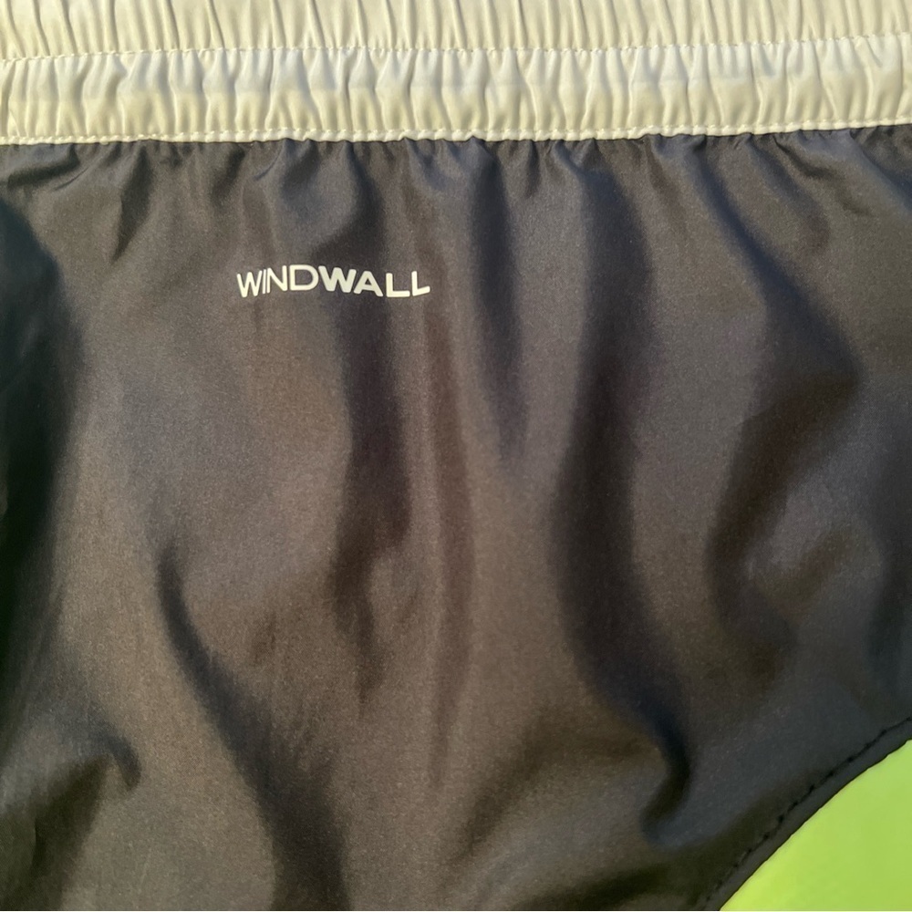 NWT The North Face Shorts Women's 2XL Hydrenaline Windwall 🔥🔥 (V) - Picture 5 of 7